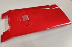 e-Move: Koripaneeli istuimen alla etupuolella punainen